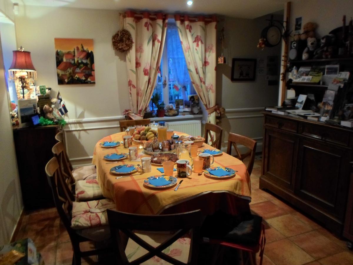 Les Volets Bleus Alsace Vosges Bed & Breakfast Urbes Exterior photo
